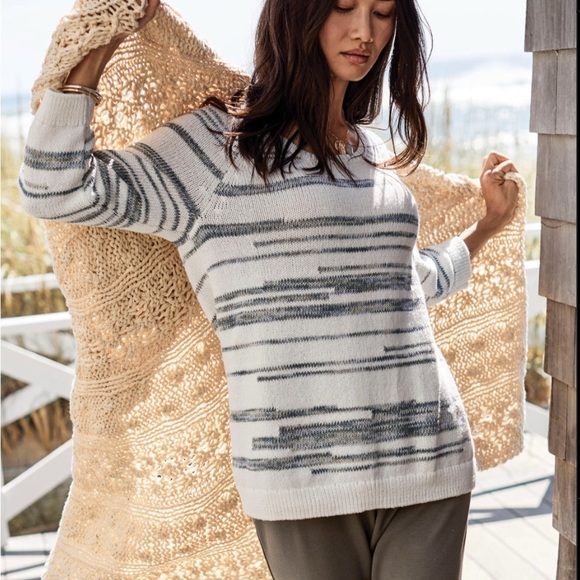 J. Jill Sweaters - NWT J Jill Sweater XL Beach Relaxed Fit White Green Tan